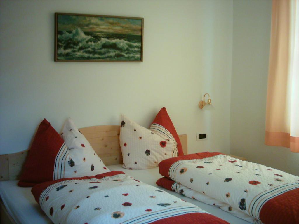 Gasthaus St. Valentin Chiusa Quarto foto