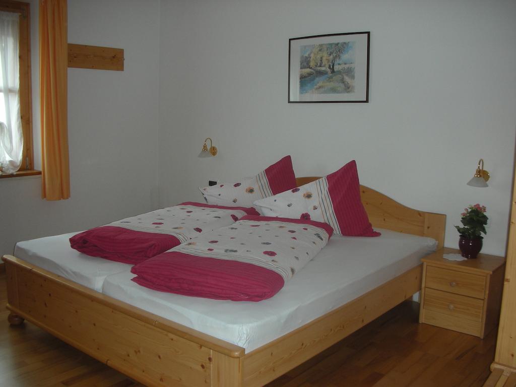 Gasthaus St. Valentin Chiusa Quarto foto